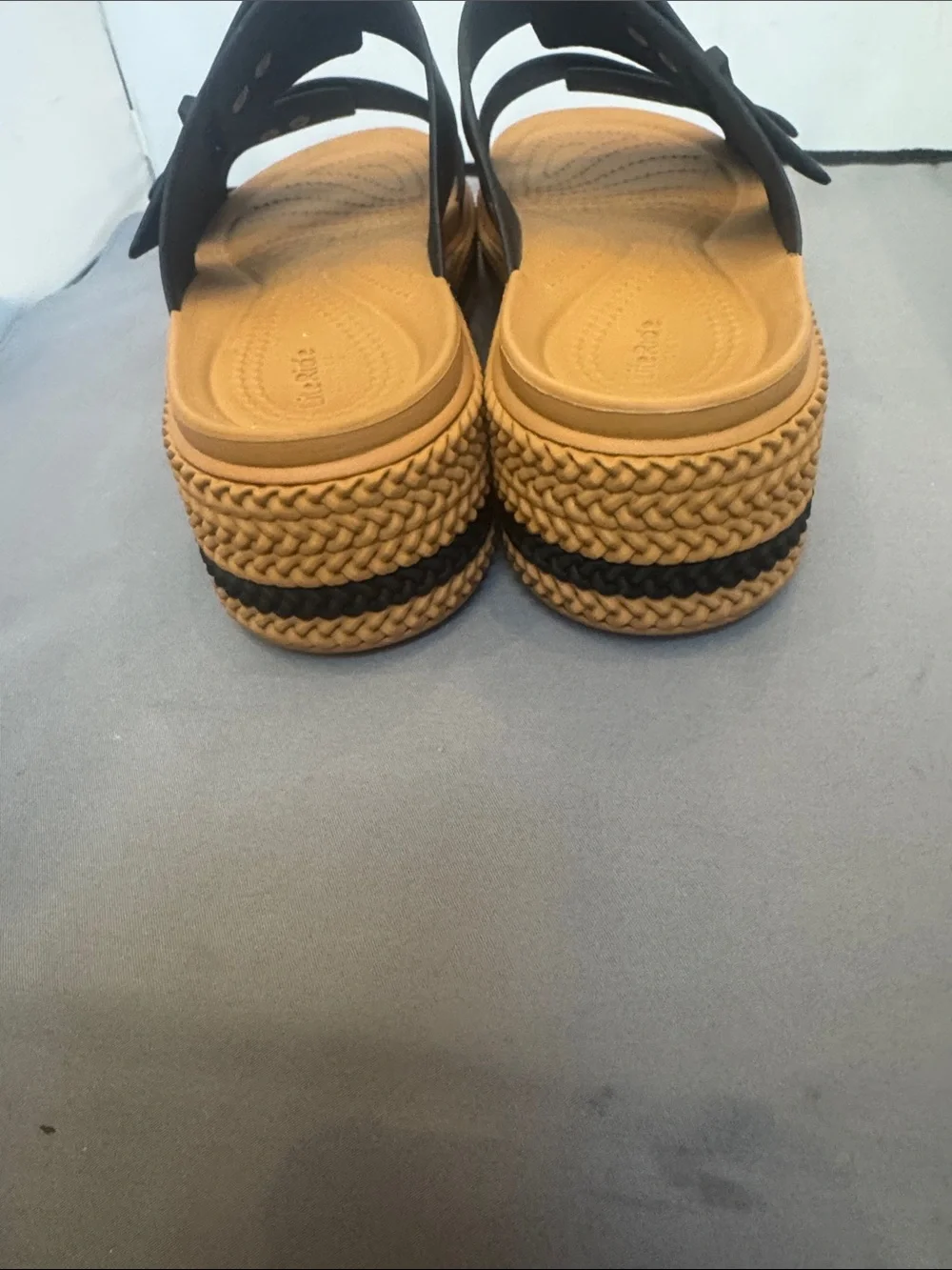 Crocs women’s Two-Strap Platform Slide — Black and Tan size 9